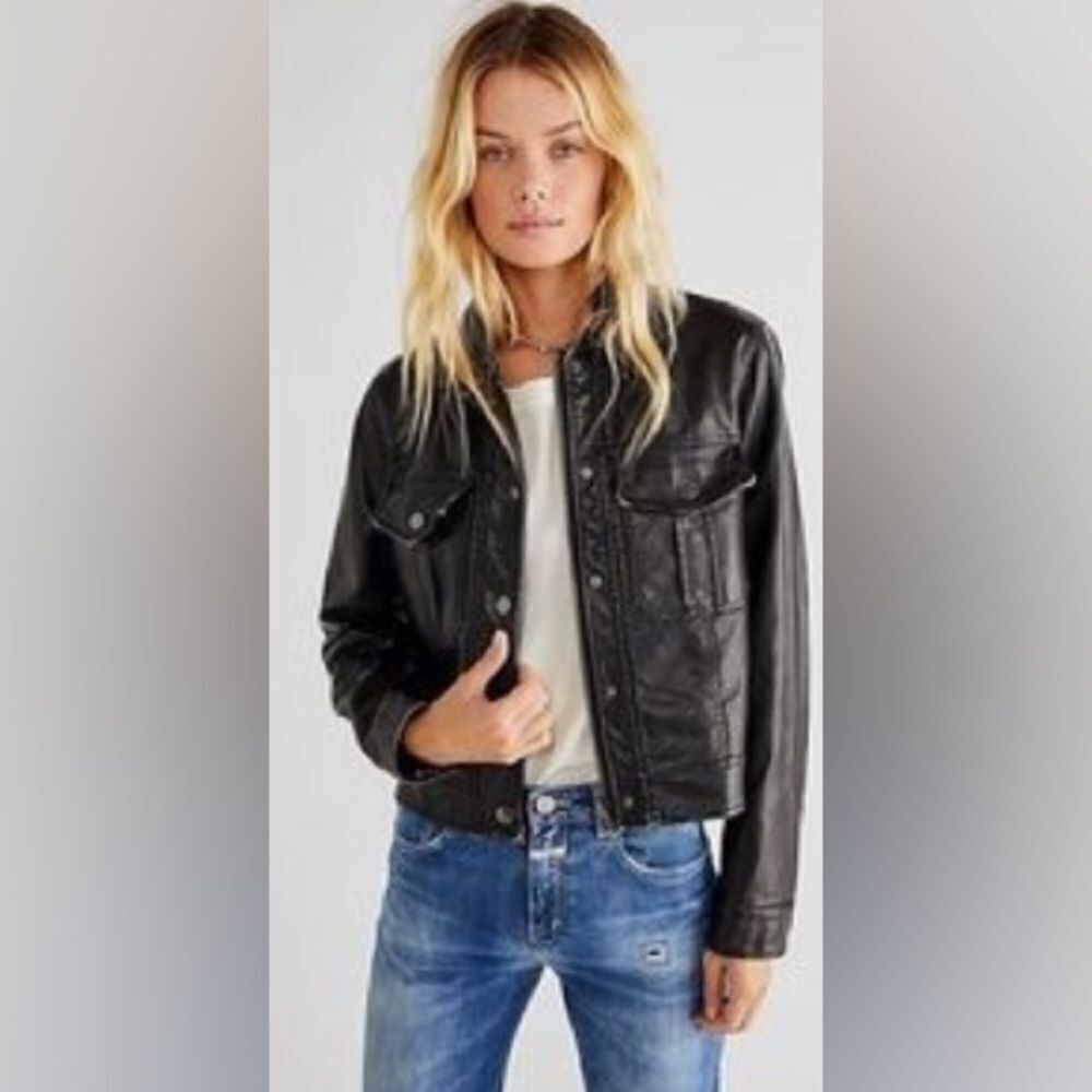 Free People Emma Shrunken Vegan Moto Jacket. 90’s Monica jacket from Friends. L - Picture 11 of 11